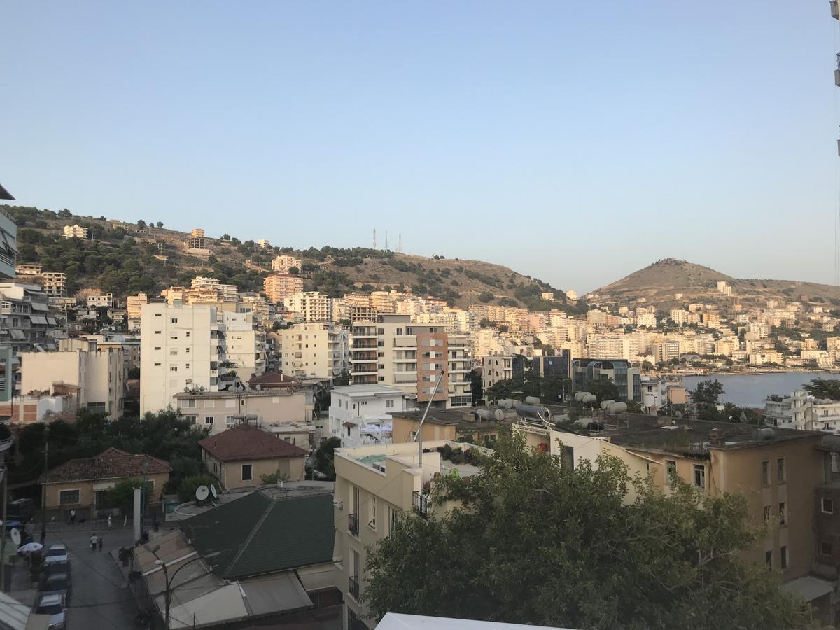 Hotel Tatzati Sarandë Exterior foto